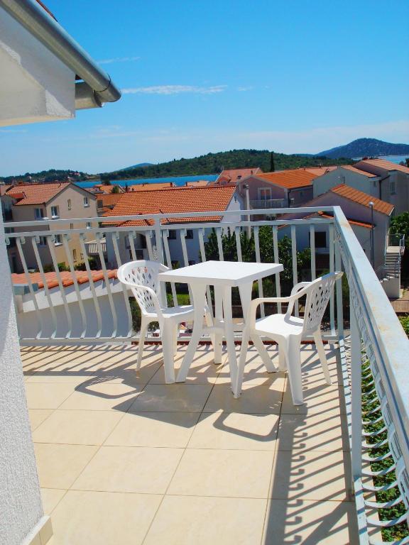 Apartments Nikolas Vodice Rum bild